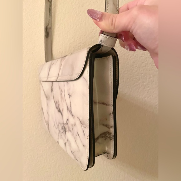 EUC Charlotte Olympia Newman Marble Leather Crossbody/Shoulder Bag & Comb Set - Picture 7 of 16